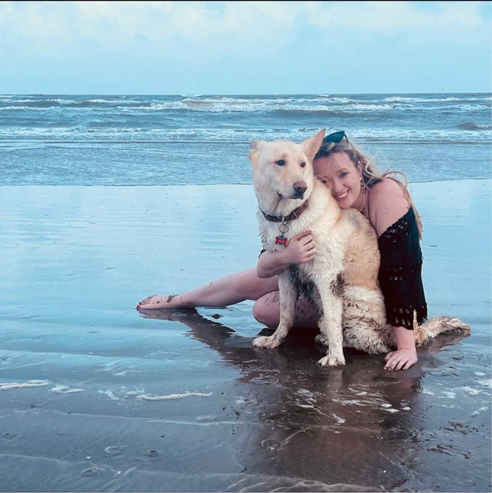 Meet your Posher, Adriana